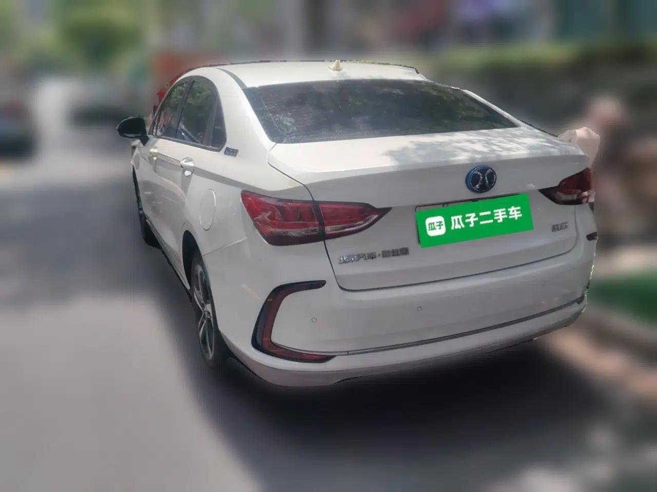 BAIC Beijing EU5 2018 R500 Smart Wind Edition — миниатюра 4
