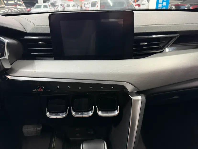 BAIC Beijing X3 2021 1.5T CVT Glory Edition — миниатюра 15