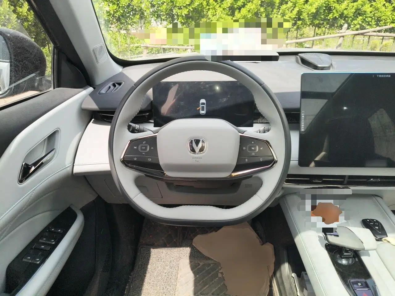 CHANGAN UNI-Z New Energy 2024 Blue Whale Smart Electric iDD 125km Excellence Model — миниатюра 11