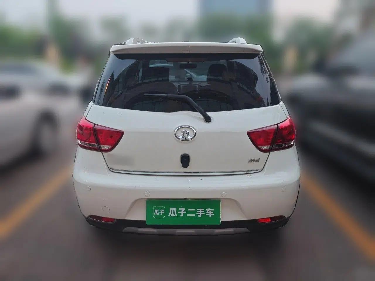 Great Wall M4 2012 1.5L Manual Luxury Version — миниатюра 5