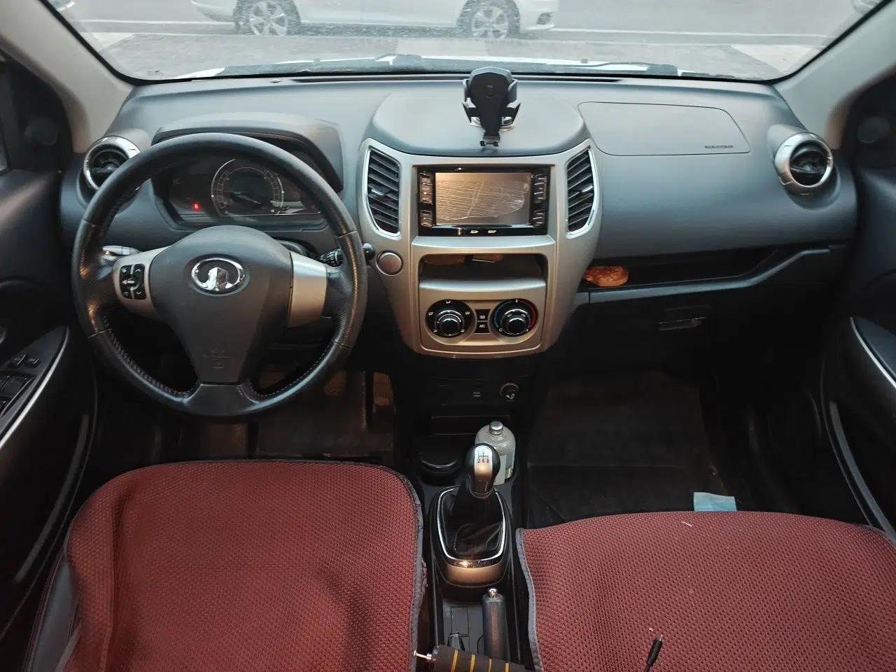 Great Wall M4 2012 1.5L Manual Luxury Version — миниатюра 10