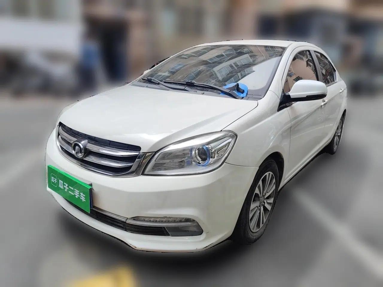 Great Wall C30 2015 1.5L Manual Luxury Model — миниатюра 1