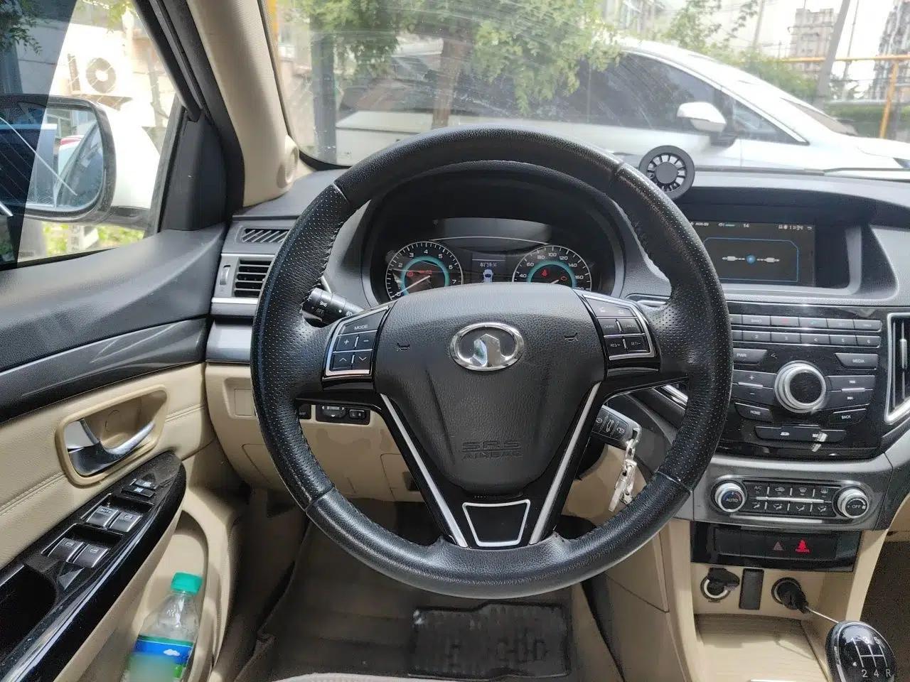Great Wall C30 2015 1.5L Manual Luxury Model — миниатюра 11