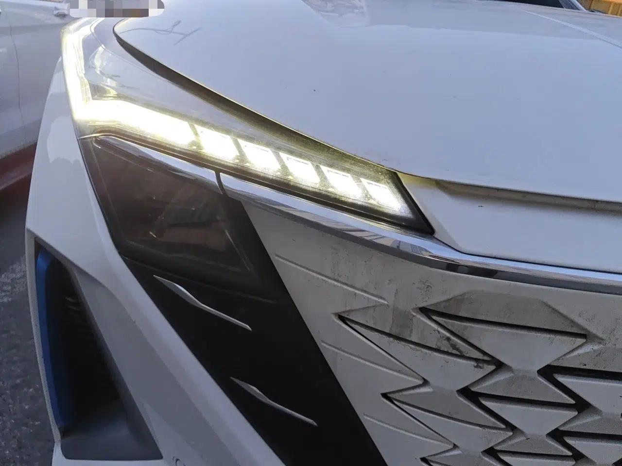 CHANGAN OSHAN Z6 New Energy 2023 ZhiDian iDD 150KM Flagship PLUS — миниатюра 7