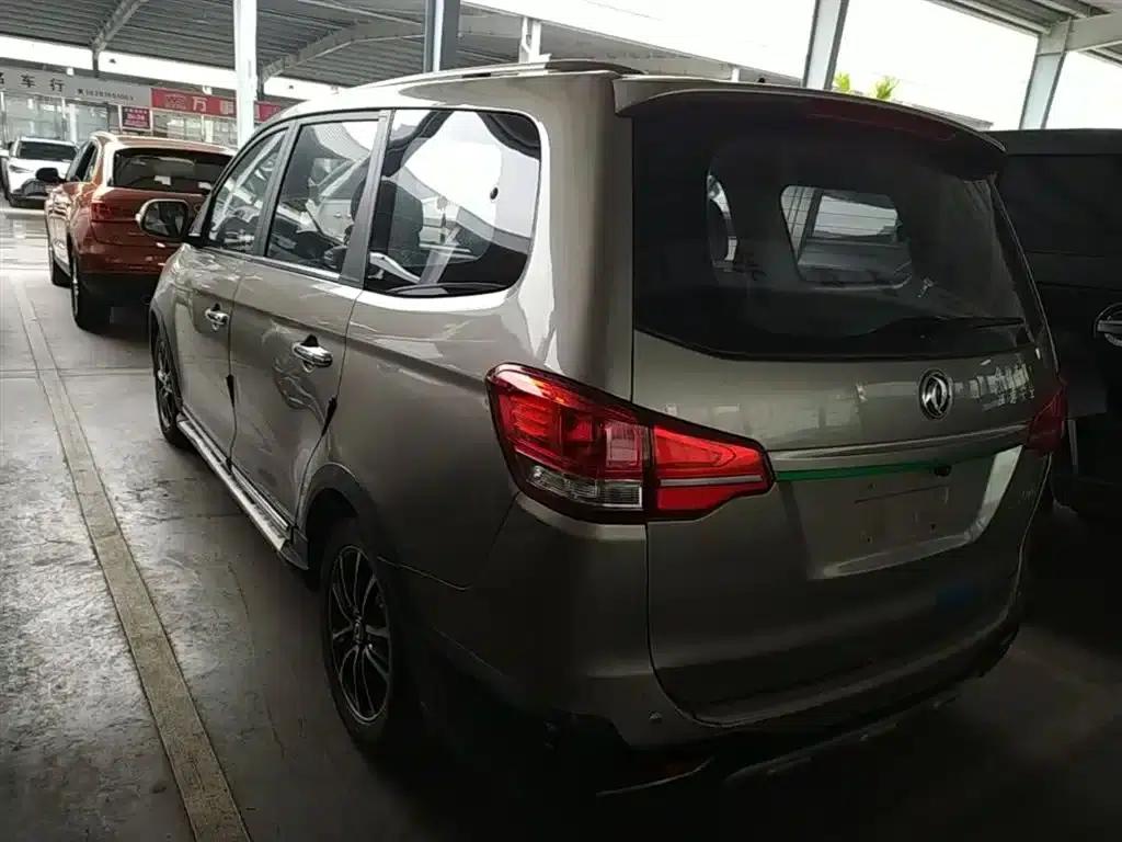 Fengxing S500 2016 Model 1.6L Manual Premium Edition — миниатюра 5