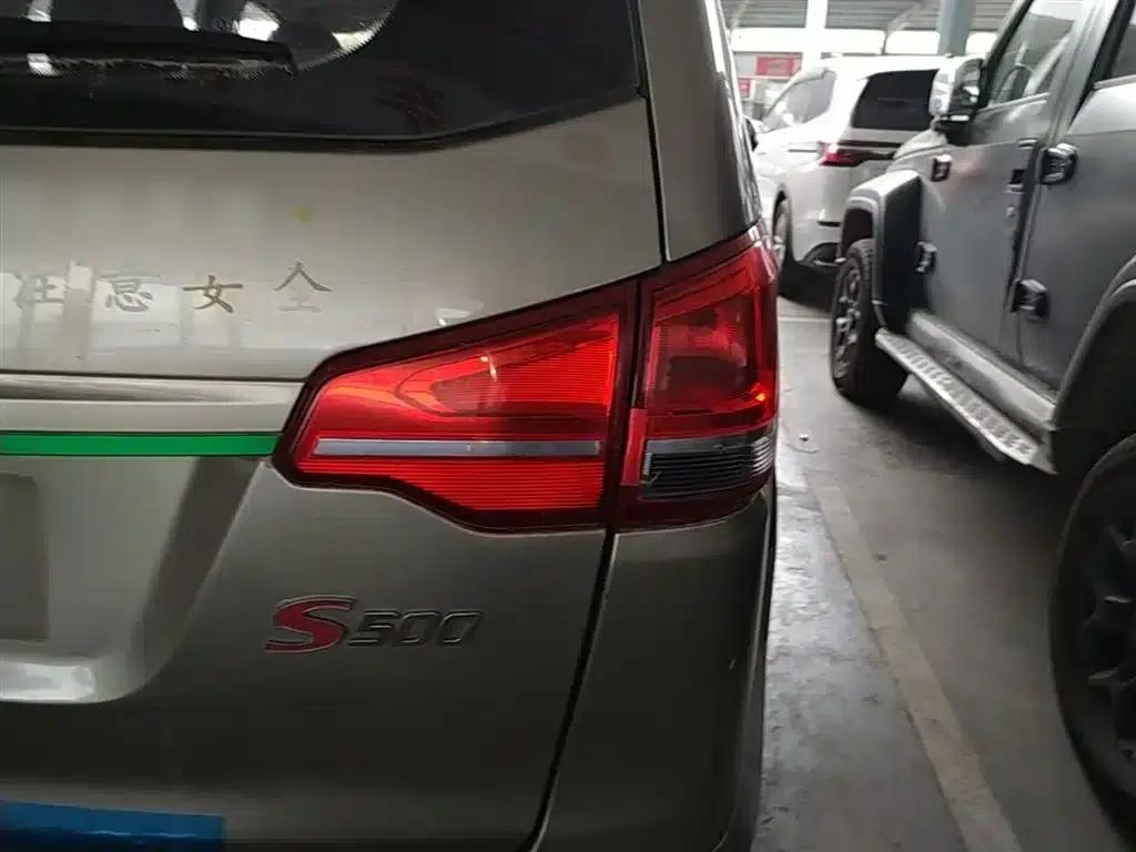 Fengxing S500 2016 Model 1.6L Manual Premium Edition — миниатюра 8