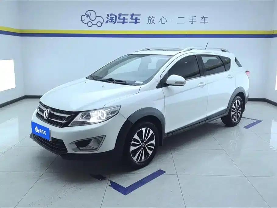 Dongfeng Fengshen AX3 2016 1.5L Automatic Premium Edition — миниатюра 1