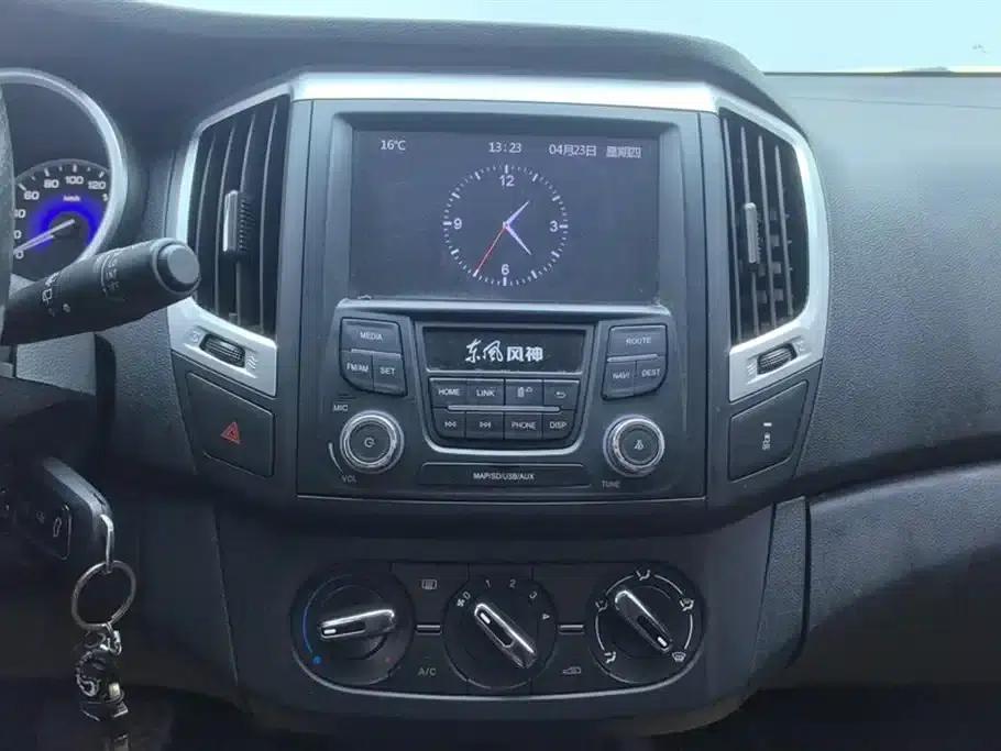 Dongfeng Fengshen AX3 2016 1.5L Automatic Premium Edition — миниатюра 13