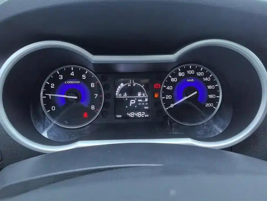 Dongfeng Fengshen AX3 2016 1.5L Automatic Premium Edition — миниатюра 14