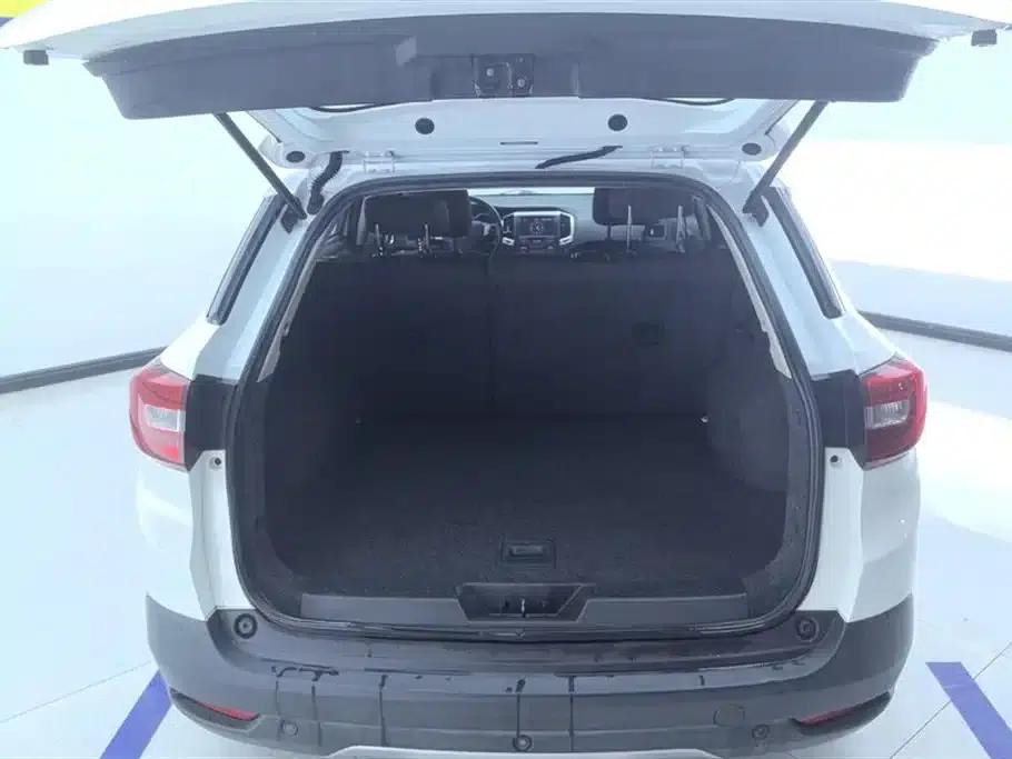 Dongfeng Fengshen AX3 2016 1.5L Automatic Premium Edition — миниатюра 4