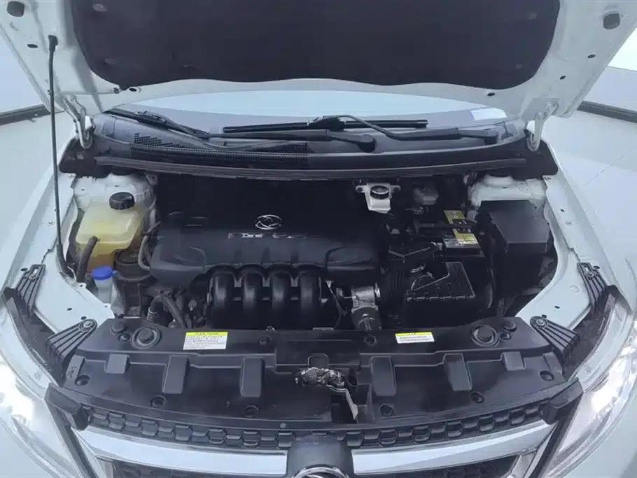 Dongfeng Fengshen AX3 2016 1.5L Automatic Premium Edition — миниатюра 10
