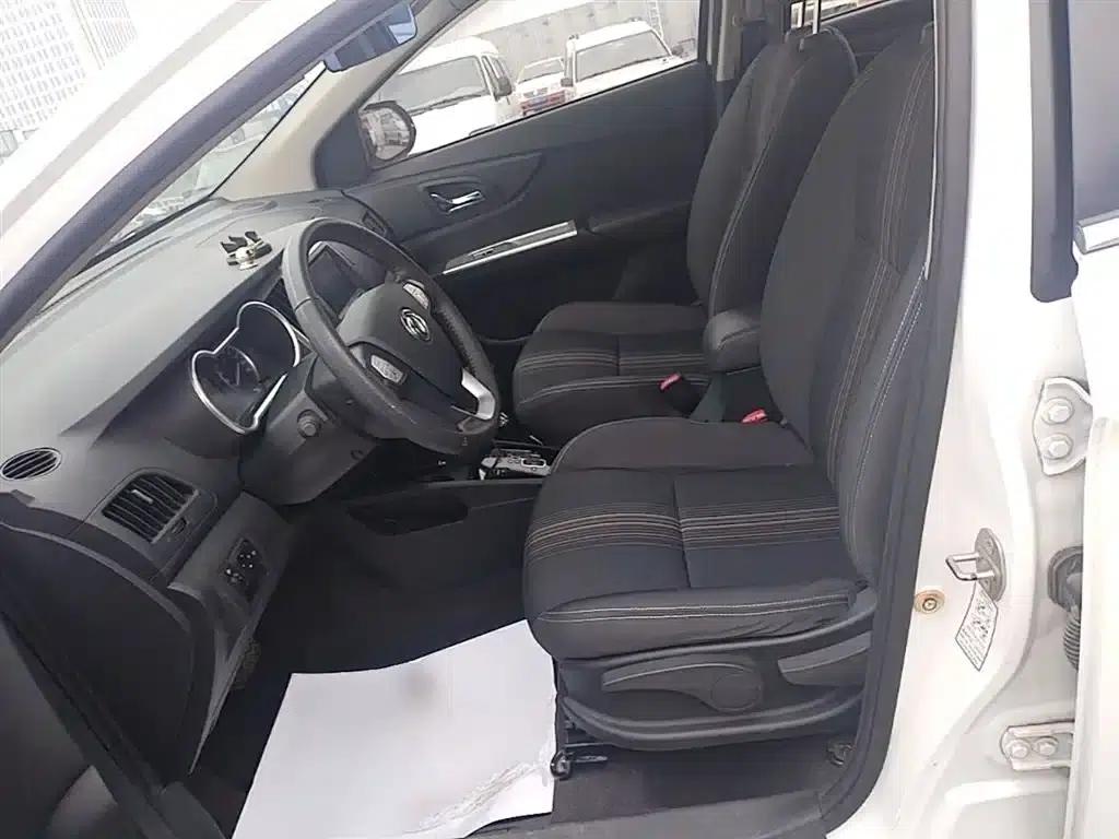 Dongfeng Fengshen AX3 2016 1.5L Automatic Premium Edition — миниатюра 15