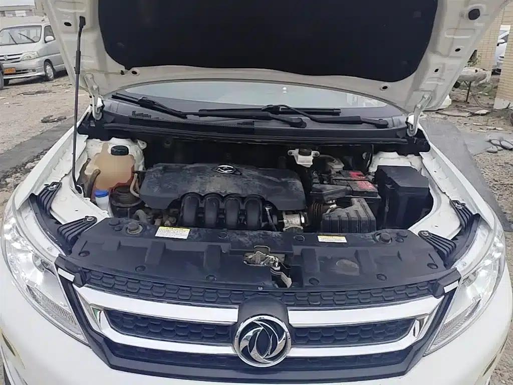 Dongfeng Fengshen AX3 2016 1.5L Automatic Premium Edition — миниатюра 20