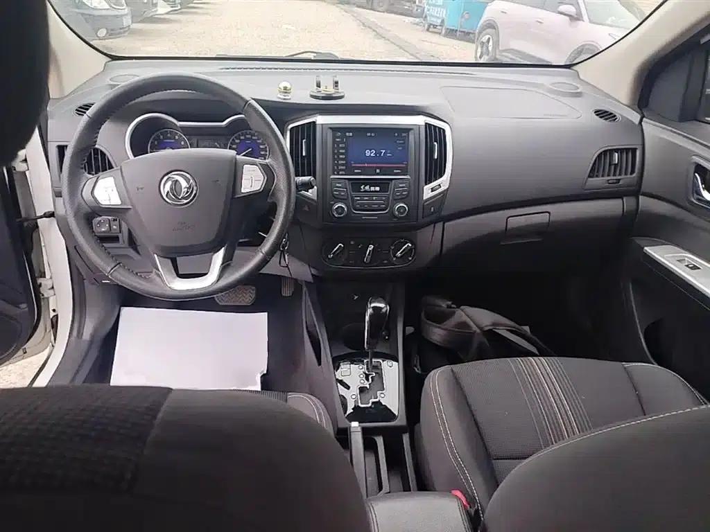 Dongfeng Fengshen AX3 2016 1.5L Automatic Premium Edition — миниатюра 10
