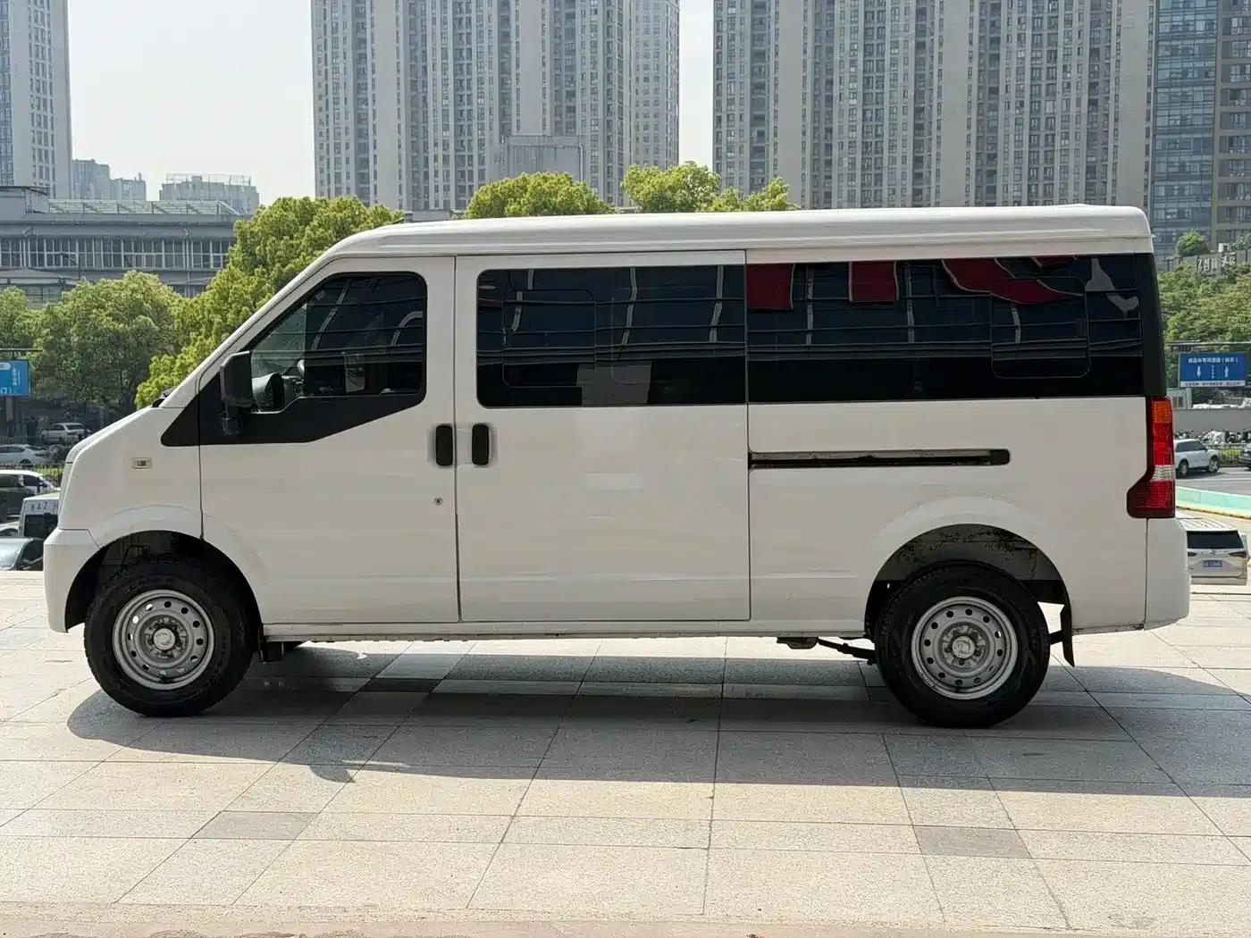 Dongfeng Xiaokang EC36 2022 Standard Edition, Guoxuan High-Tech Battery — миниатюра 4