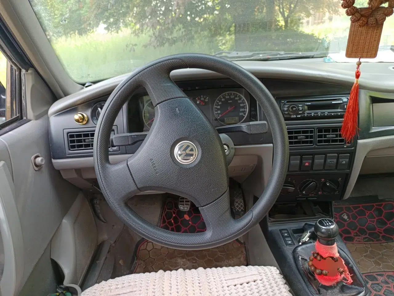 Volkswagen Santana Vista 2008 1.8L Manual Comfort Edition — миниатюра 11