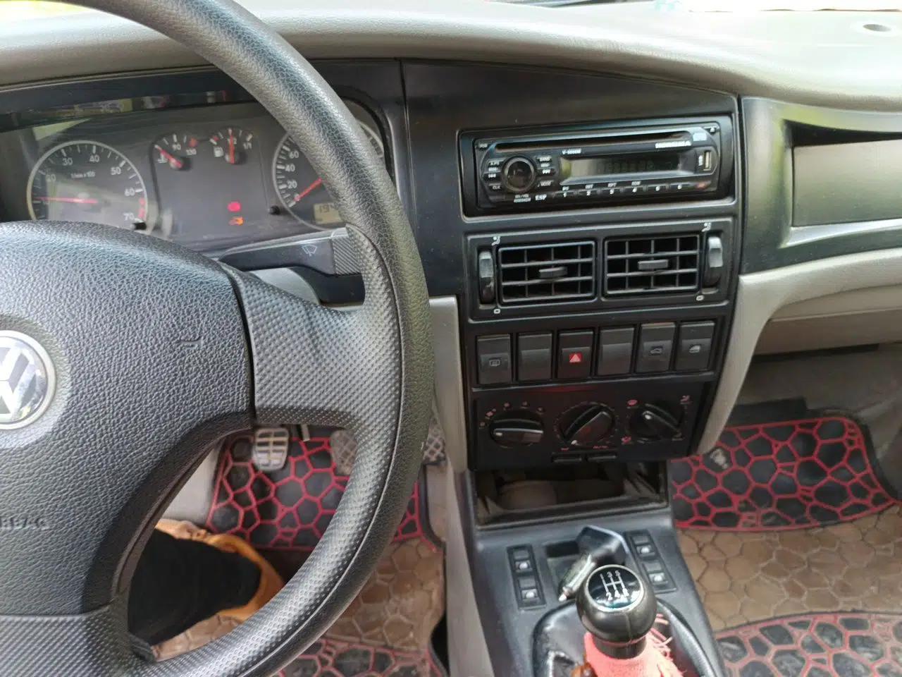 Volkswagen Santana Vista 2008 1.8L Manual Comfort Edition — миниатюра 14