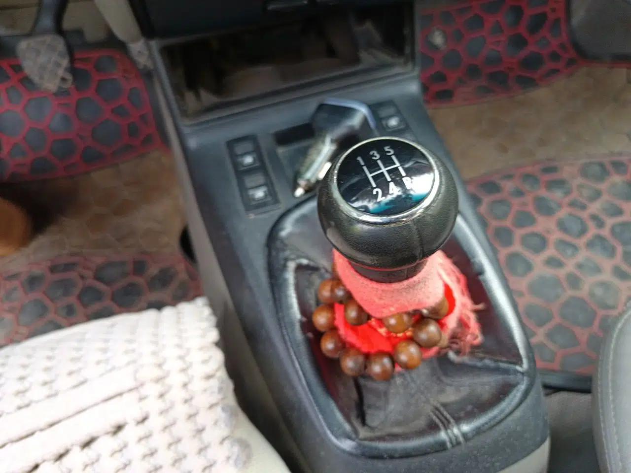Volkswagen Santana Vista 2008 1.8L Manual Comfort Edition — миниатюра 15