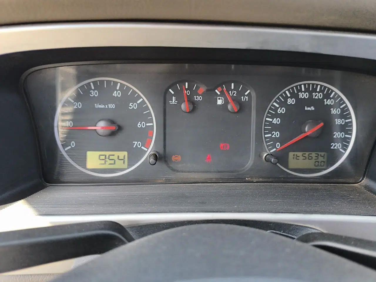 Volkswagen Santana Vista 2008 1.8L Manual Sishang Model — миниатюра 12