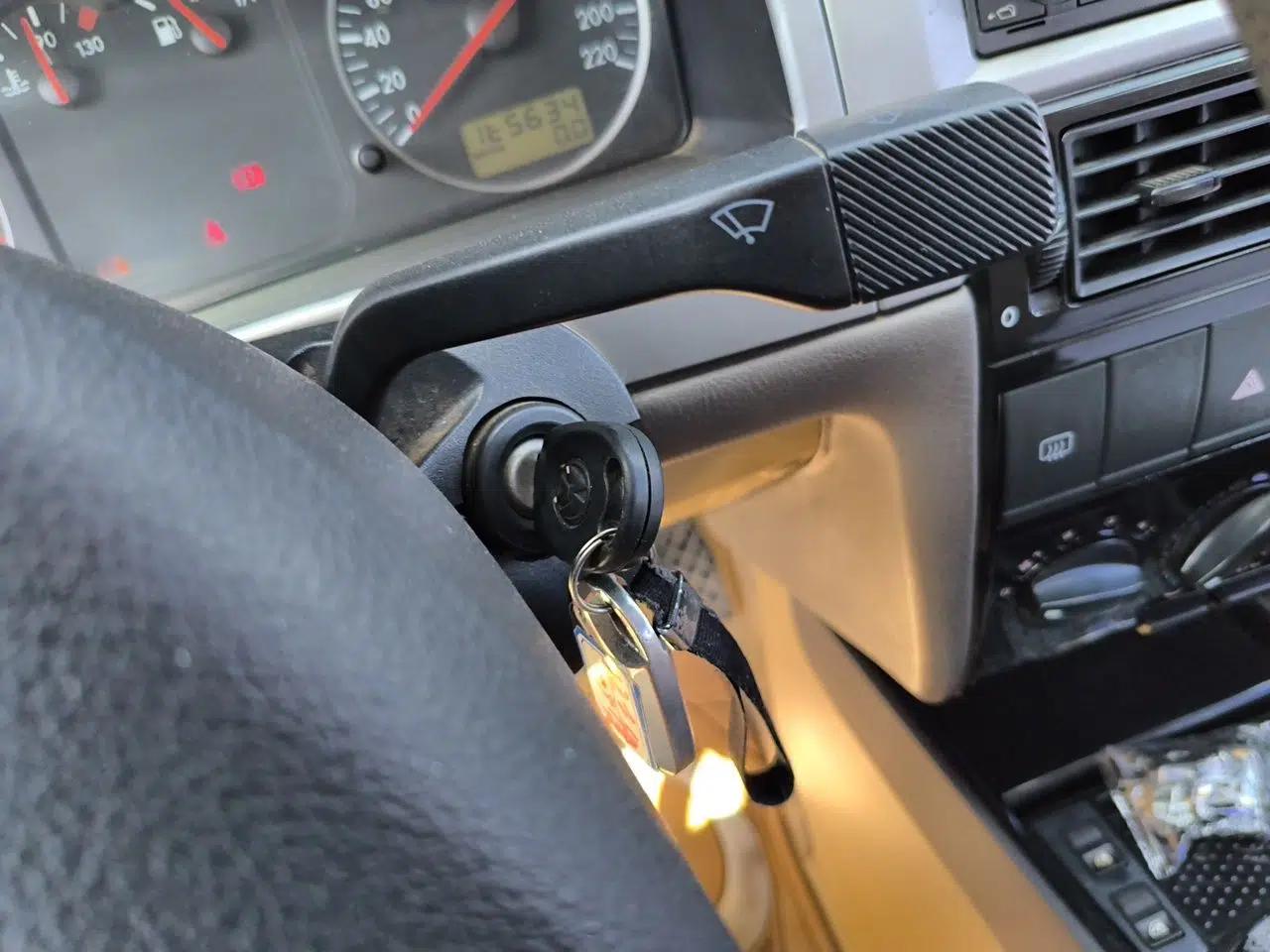Volkswagen Santana Vista 2008 1.8L Manual Sishang Model — миниатюра 9