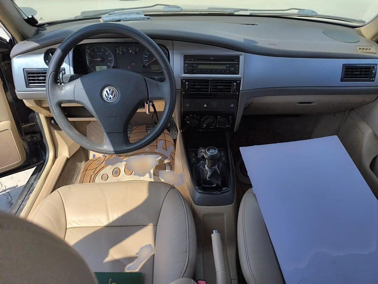 Volkswagen Santana Vista 2008 1.8L Manual Sishang Model — миниатюра 10