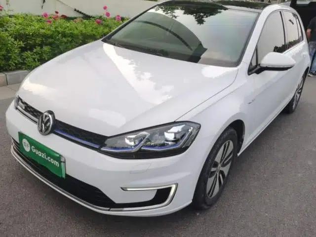 Volkswagen Golf Pure Electric 2020 Chari