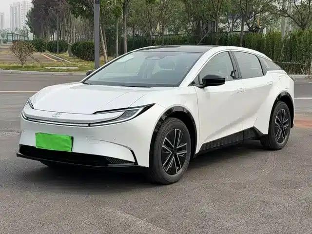 Toyota BZ5 2025 550 JOY