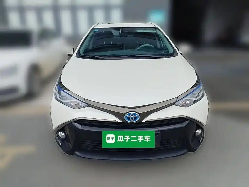 Levin Hybrid E+ 2019 1.8PH V E-CVT Luxury Edition — миниатюра 24