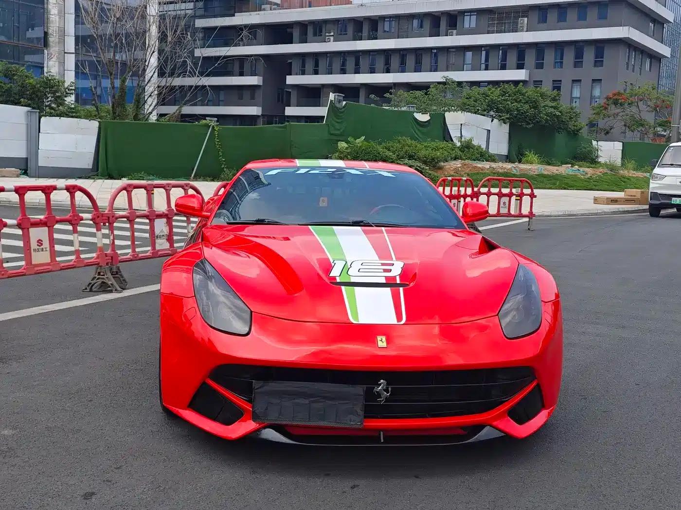2013 F12berlinetta 6.3L Standard Model — миниатюра 2