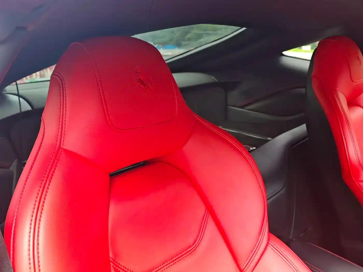 2013 F12berlinetta 6.3L Standard Model — миниатюра 11