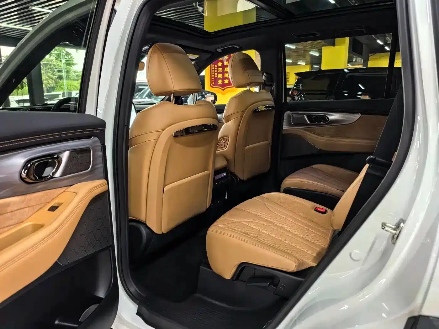 Trumpchi ES9 2024 PHEV 143km Traveler Max — миниатюра 5