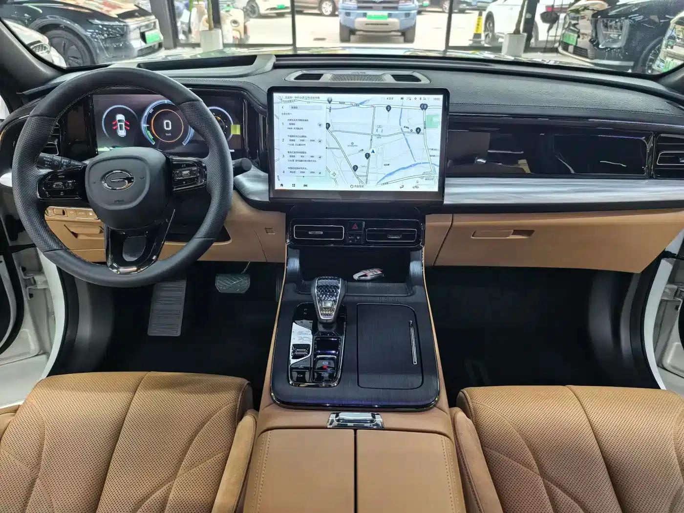 Trumpchi ES9 2024 PHEV 143km Traveler Max — миниатюра 6