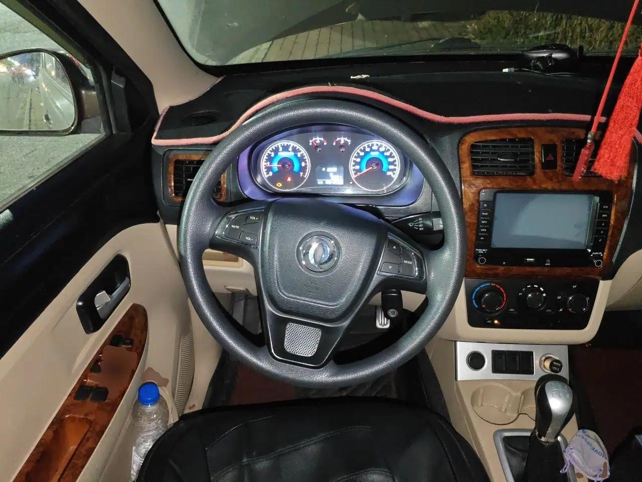 Dongfeng Fengon 330  — миниатюра 11