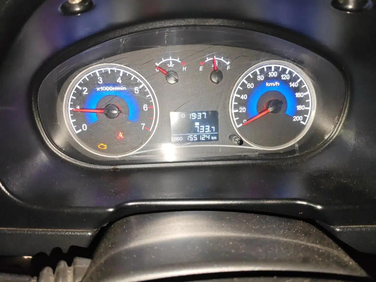 Dongfeng Fengon 330  — миниатюра 13