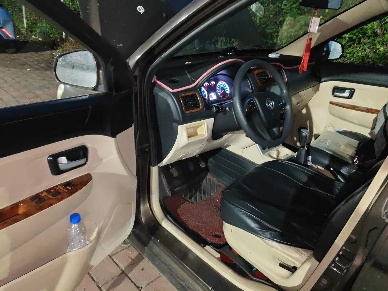 Dongfeng Fengon 330  — миниатюра 17
