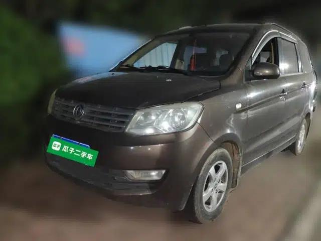 Dongfeng Fengon 330 
