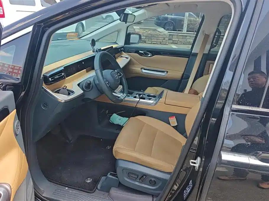 Trumpchi E8 2024 Glory Series 2.0L Glory Edition — миниатюра 9
