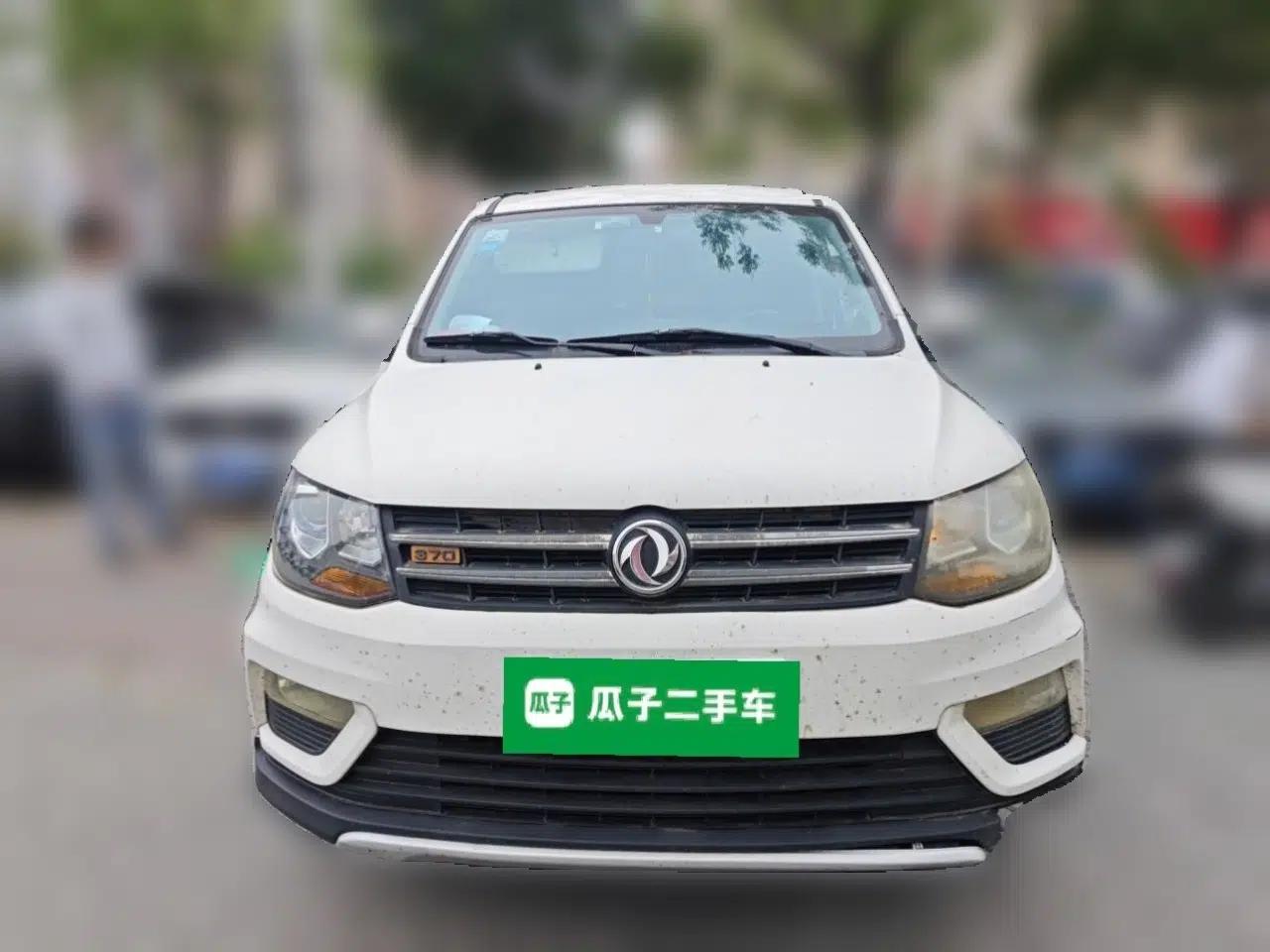 Dongfeng Fengon 370 2018 S370 1.5L Manual Luxury 5-Seater — миниатюра 2