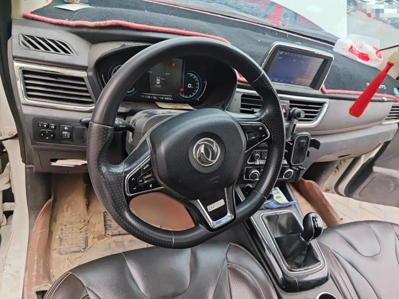 Dongfeng Fengon 370 2018 S370 1.5L Manual Luxury 5-Seater — миниатюра 11