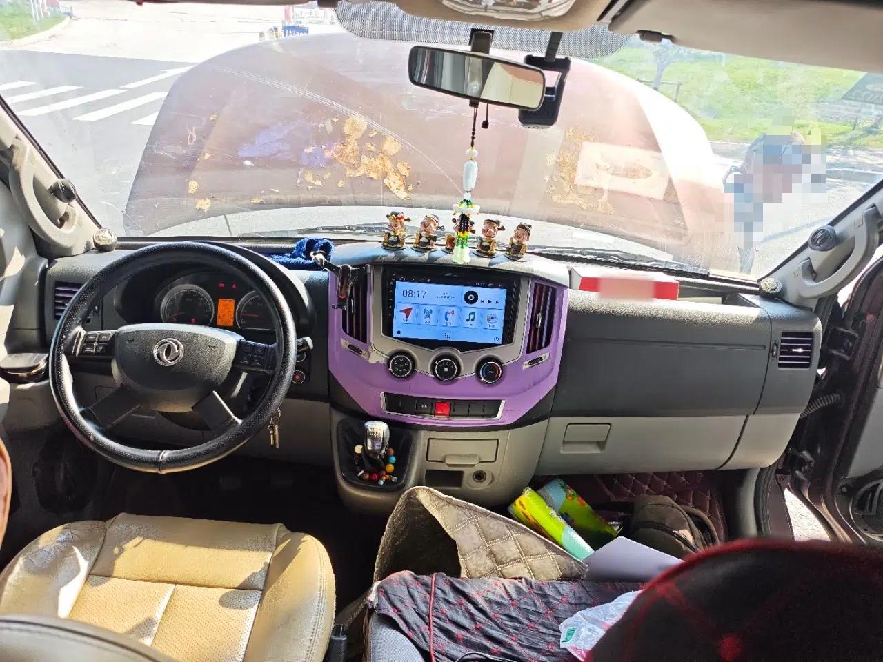Dongfeng Yufeng 2018 2.5T Logistics Vehicle A100 Long Wheelbase High Roof 5-9 Seater China V Emission Standard ZD25 — миниатюра 10