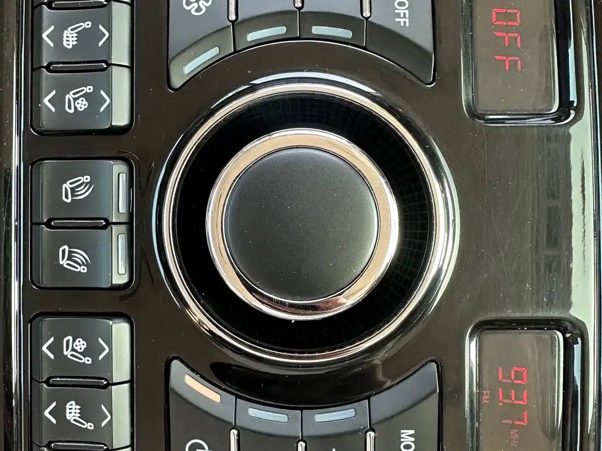 Hongqi H7 2015 2.0T Premium Edition — миниатюра 16