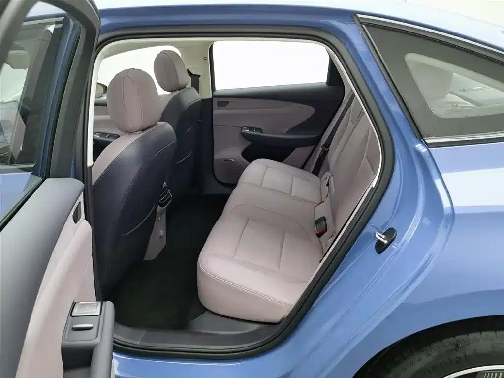 Hongqi Tiangong 05 2025 750 Smart Selection Edition — миниатюра 15