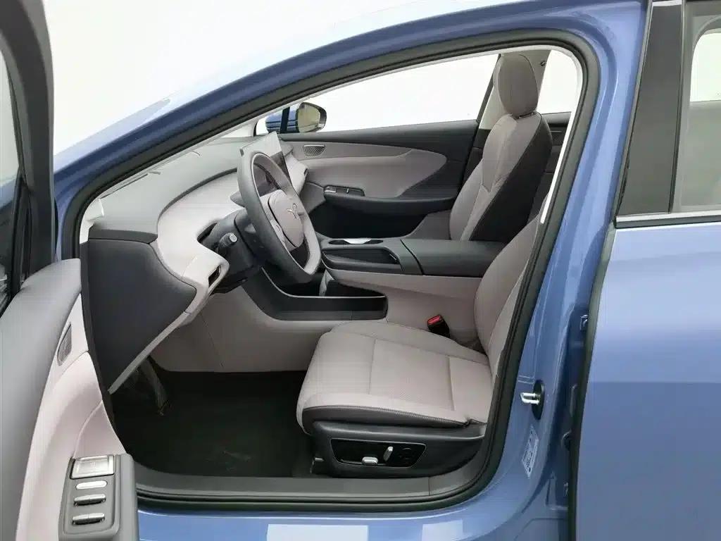 Hongqi Tiangong 05 2025 750 Smart Selection Edition — миниатюра 10