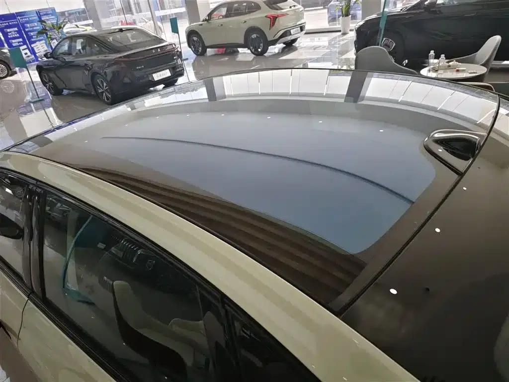 Hongqi Tiangong 05 2025 Model 550 Smart Selection Edition — миниатюра 12
