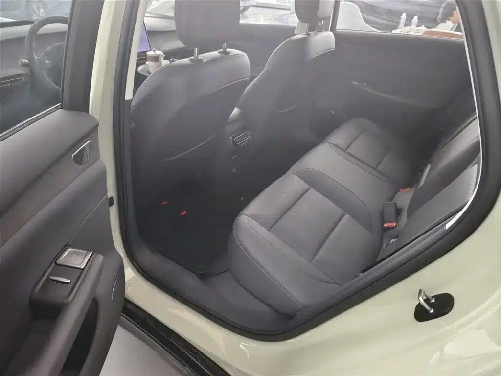 Hongqi Tiangong 05 2025 Model 550 Smart Selection Edition — миниатюра 15