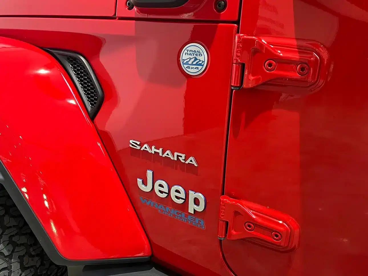 Jeep Wrangler New Energy 2021 Model 4-Door 2.0T 4xe Sahara — миниатюра 11