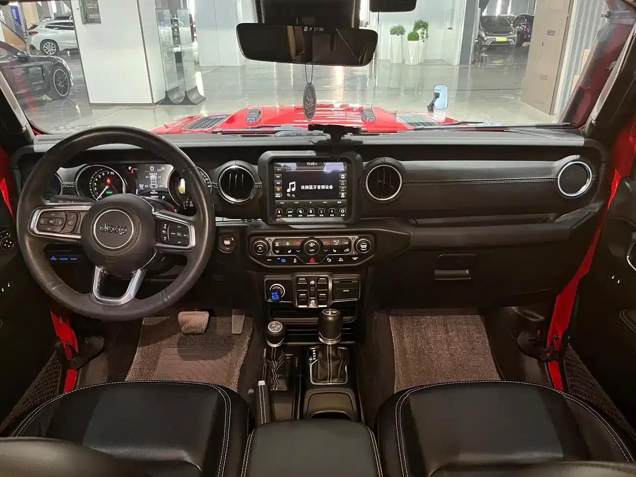 Jeep Wrangler New Energy 2021 Model 4-Door 2.0T 4xe Sahara — миниатюра 20