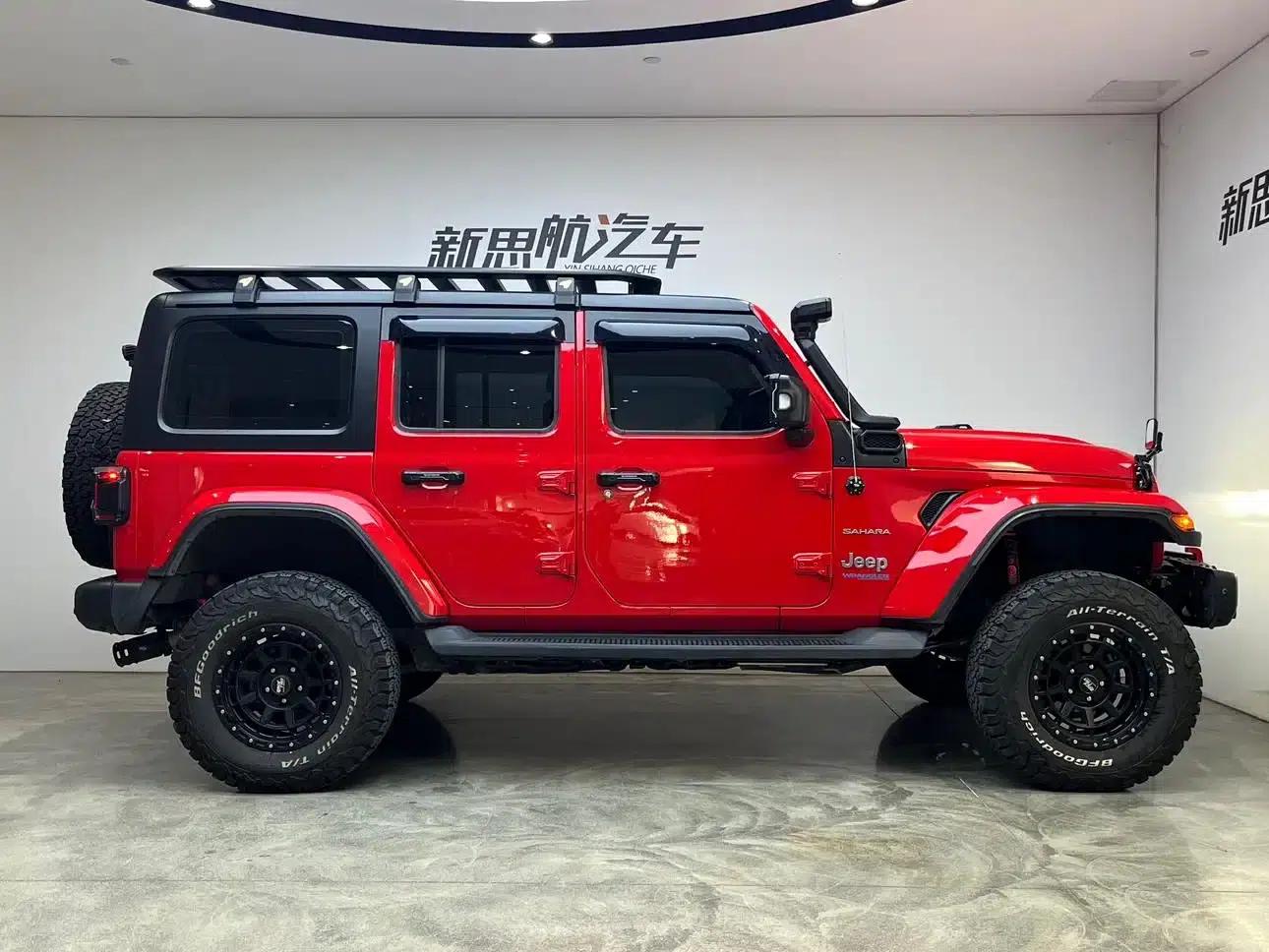Jeep Wrangler New Energy 2021 Model 4-Door 2.0T 4xe Sahara — миниатюра 8