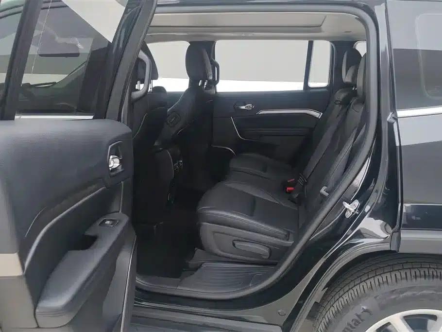 Commander 2018 2.0T 2WD Enjoy Edition (China VI Emission Standard) — миниатюра 11