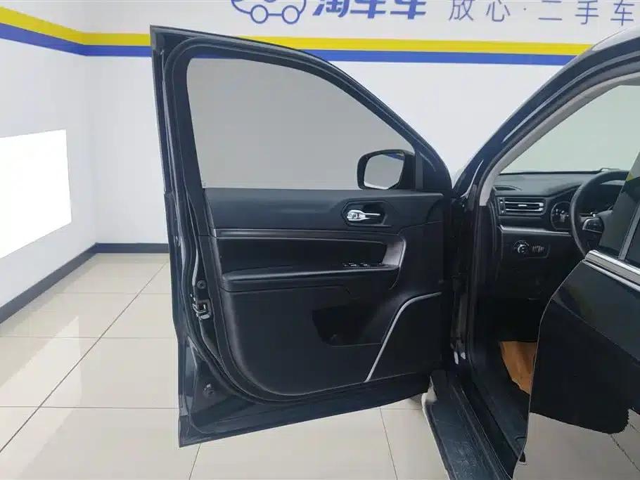 Commander 2018 2.0T 2WD Enjoy Edition (China VI Emission Standard) — миниатюра 7